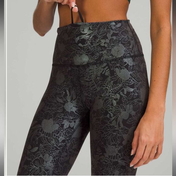 Lululemon Wunder Train High-Rise Tight 25.5" *Foil RARE SPELLOUT - Picture 9 of 9